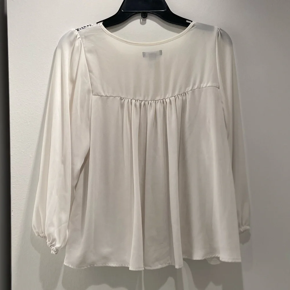 Gap blouse - Picture 3 of 3